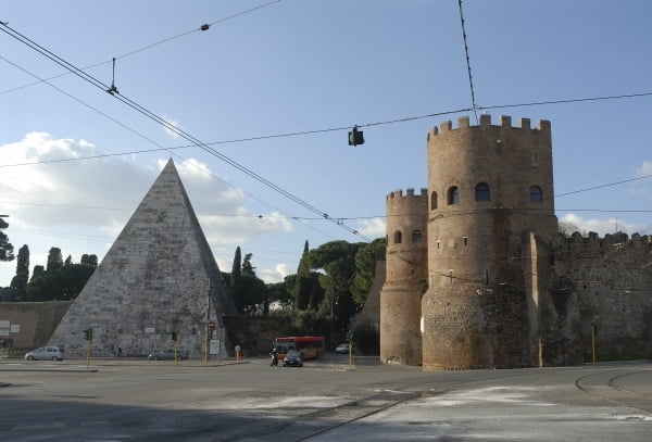 Gaius Cestius pyramid